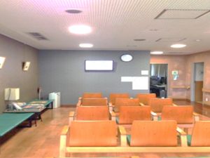 待合でのデジタルサイネージ使用
